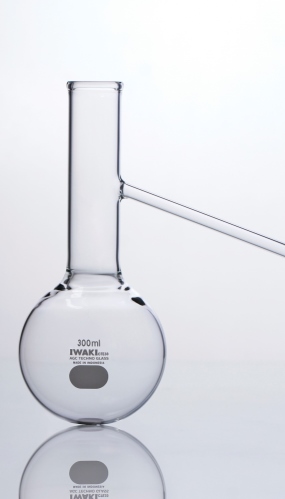 Distilling Flask IWAKI